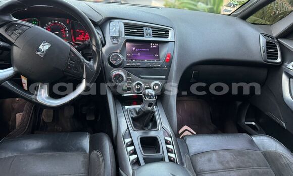 Buy Import Citroen DS5 Brown Car in Dakar in Dakar Buy Import Citroen DS5 Brown Car in Dakar in Dakar