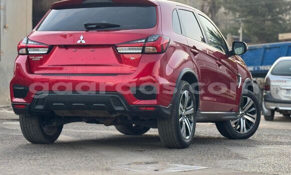 Acheter Import Voiture Mitsubishi Outlander Red à Rufisque, Dakar Acheter Import Voiture Mitsubishi Outlander Red à Rufisque, Dakar