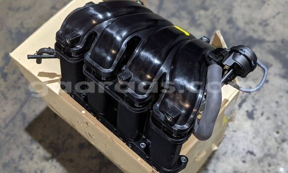 Dieundeu HYUNDAI SONATA 2.4l in Dakar in Dakar Dieundeu HYUNDAI SONATA 2.4l in Dakar in Dakar