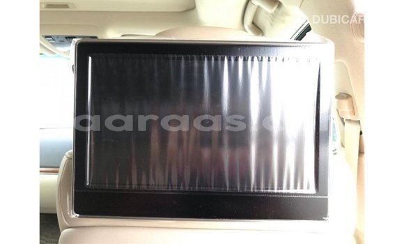 Acheter Import Utilitaire Toyota Land Cruiser Blanc à Import - Dubai, Dakar Acheter Import Utilitaire Toyota Land Cruiser Blanc à Import - Dubai, Dakar