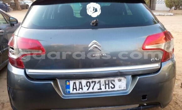 Dieundeu Occasion Citroen C4 Silver Auto in Dakar in Dakar Dieundeu Occasion Citroen C4 Silver Auto in Dakar in Dakar