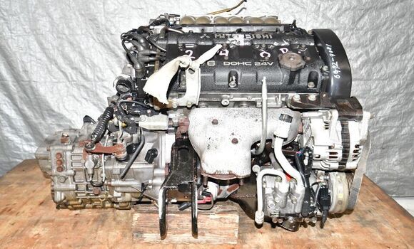 Dieundeu Mitsubishi Galant 6G72 in Dakar in Dakar Dieundeu Mitsubishi Galant 6G72 in Dakar in Dakar