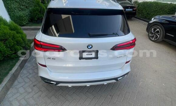 Acheter Occasion Voiture BMW X5 M Blanc à Dakar, Dakar Acheter Occasion Voiture BMW X5 M Blanc à Dakar, Dakar