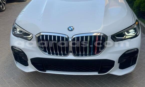 Acheter Occasion Voiture BMW X5 M Blanc à Dakar, Dakar Acheter Occasion Voiture BMW X5 M Blanc à Dakar, Dakar
