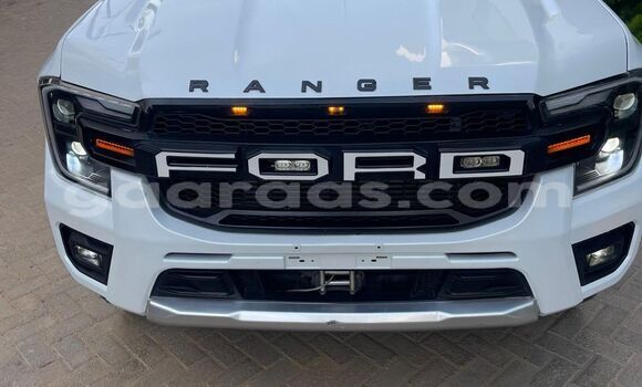 Acheter Occasion Voiture FORD MUSTANG Blanc à Dakar, Dakar Acheter Occasion Voiture FORD MUSTANG Blanc à Dakar, Dakar