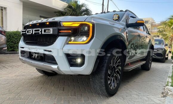 Acheter Occasion Voiture FORD MUSTANG Blanc à Dakar, Dakar Acheter Occasion Voiture FORD MUSTANG Blanc à Dakar, Dakar