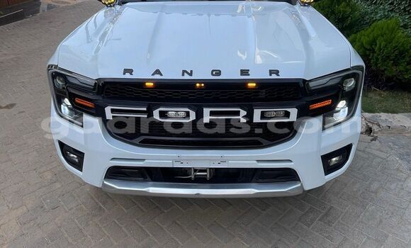 Acheter Occasion Voiture FORD MUSTANG Blanc à Dakar, Dakar Acheter Occasion Voiture FORD MUSTANG Blanc à Dakar, Dakar