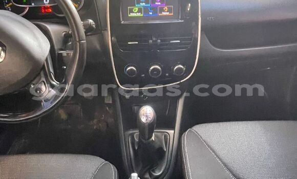 Acheter Occasion Voiture Renault Clio Bleu à Dakar, Dakar Acheter Occasion Voiture Renault Clio Bleu à Dakar, Dakar