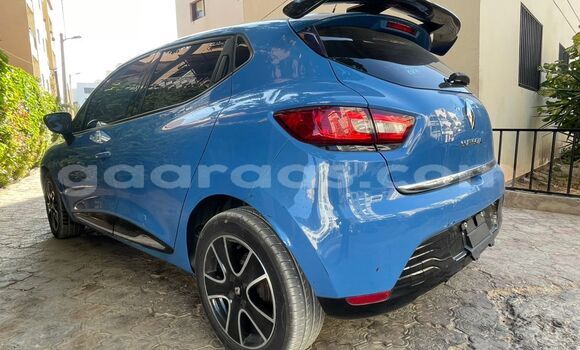 Acheter Occasion Voiture Renault Clio Bleu à Dakar, Dakar Acheter Occasion Voiture Renault Clio Bleu à Dakar, Dakar