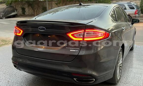 Acheter Occasion Voiture Ford Fusion Marron à Dakar, Dakar Acheter Occasion Voiture Ford Fusion Marron à Dakar, Dakar