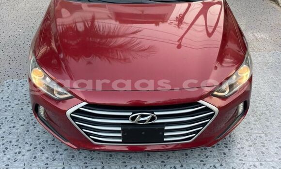 Acheter Occasion Voiture Hyundai Elantra Rouge à Dakar, Dakar Acheter Occasion Voiture Hyundai Elantra Rouge à Dakar, Dakar