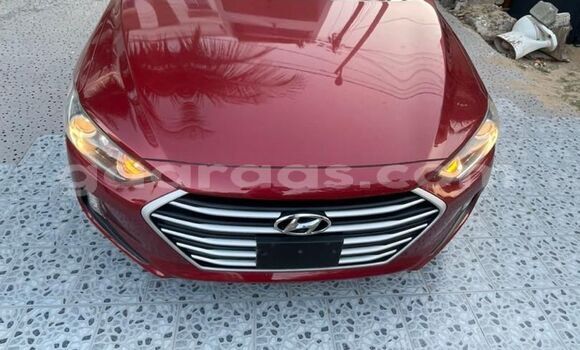 Acheter Occasion Voiture Hyundai Elantra Rouge à Dakar, Dakar Acheter Occasion Voiture Hyundai Elantra Rouge à Dakar, Dakar