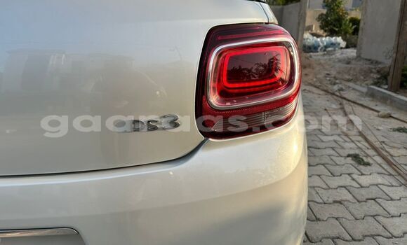 Buy Import Citroen DS3 White Car in Dakar in Dakar Buy Import Citroen DS3 White Car in Dakar in Dakar