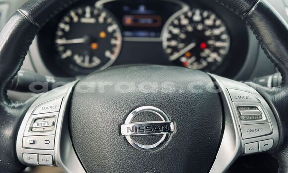 Buy Import Nissan Altima Silver Car in Dakar in Dakar Buy Import Nissan Altima Silver Car in Dakar in Dakar
