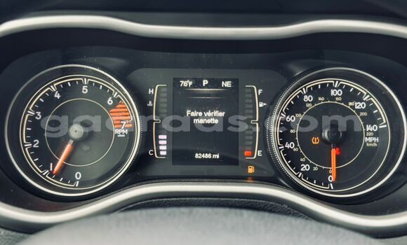 Buy Import Jeep Cherokee White Car in Dakar in Dakar Buy Import Jeep Cherokee White Car in Dakar in Dakar