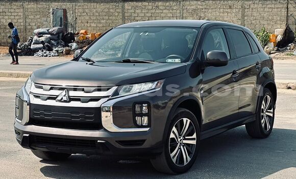 Buy Import Mitsubishi Outlander Silver Car in Dakar in Dakar Buy Import Mitsubishi Outlander Silver Car in Dakar in Dakar