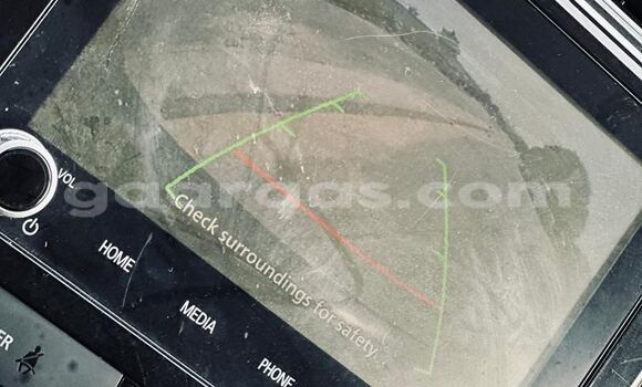 Buy Import Mitsubishi Outlander Silver Car in Dakar in Dakar Buy Import Mitsubishi Outlander Silver Car in Dakar in Dakar