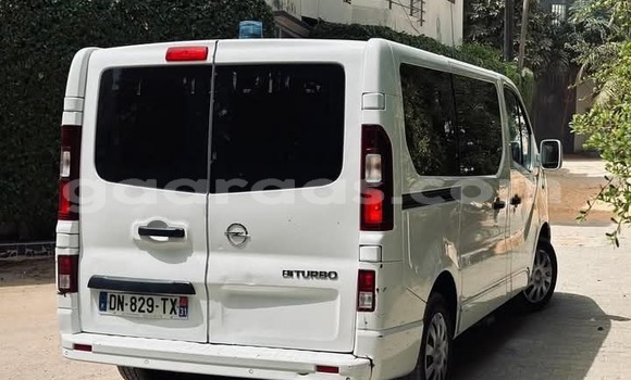 Buy Import Opel Ampera White Car in Dakar in Dakar Buy Import Opel Ampera White Car in Dakar in Dakar