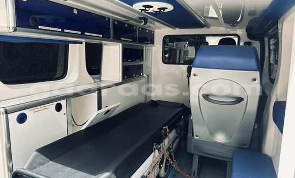 Buy Import Opel Ampera White Car in Dakar in Dakar Buy Import Opel Ampera White Car in Dakar in Dakar