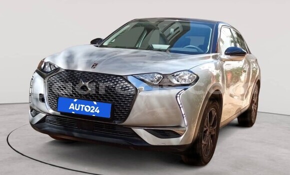 Dieundeu Occasion Ds3 Crossback bastille Silver Auto in Dakar in Dakar Dieundeu Occasion Ds3 Crossback bastille Silver Auto in Dakar in Dakar