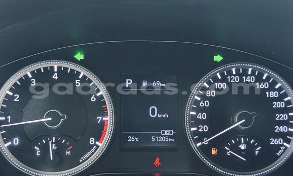 Dieundeu Imported Hyundai Santa Fe Silver Auto in Dakar in Dakar Dieundeu Imported Hyundai Santa Fe Silver Auto in Dakar in Dakar