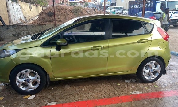 Acheter Occasion Voiture Ford Fiesta Vert à Dakar, Dakar