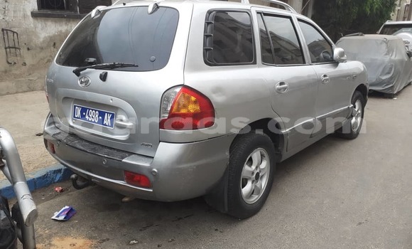 Dieundeu Occasion Hyundai Santa Fe Silver Auto in Dakar in Dakar Dieundeu Occasion Hyundai Santa Fe Silver Auto in Dakar in Dakar