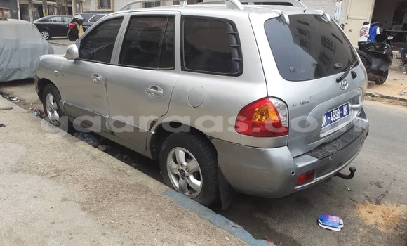 Dieundeu Occasion Hyundai Santa Fe Silver Auto in Dakar in Dakar Dieundeu Occasion Hyundai Santa Fe Silver Auto in Dakar in Dakar