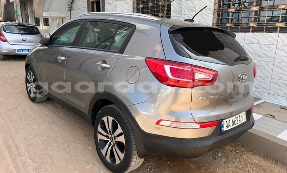 Dieundeu Occasion Kia Sportage Silver Auto in Dakar in Dakar Dieundeu Occasion Kia Sportage Silver Auto in Dakar in Dakar
