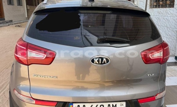 Dieundeu Occasion Kia Sportage Silver Auto in Dakar in Dakar Dieundeu Occasion Kia Sportage Silver Auto in Dakar in Dakar