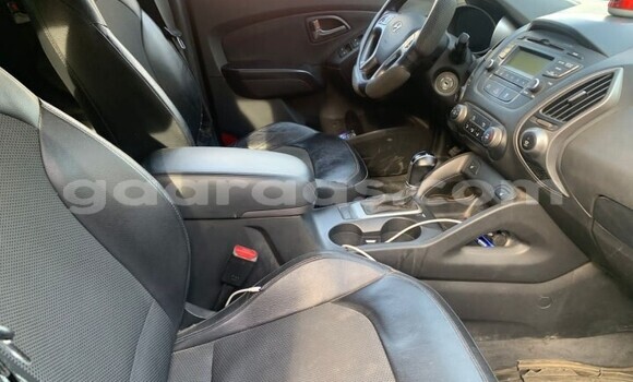 Dieundeu Occasion Hyundai Tucson Black Auto in Dakar in Dakar Dieundeu Occasion Hyundai Tucson Black Auto in Dakar in Dakar