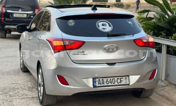 Dieundeu Occasion Hyundai Elantra Silver Auto in Dakar in Dakar Dieundeu Occasion Hyundai Elantra Silver Auto in Dakar in Dakar