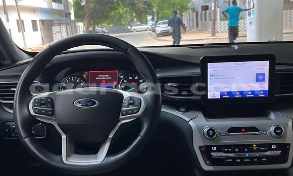 Dieundeu Beess Ford Explorer White Auto in Dakar in Dakar Dieundeu Beess Ford Explorer White Auto in Dakar in Dakar