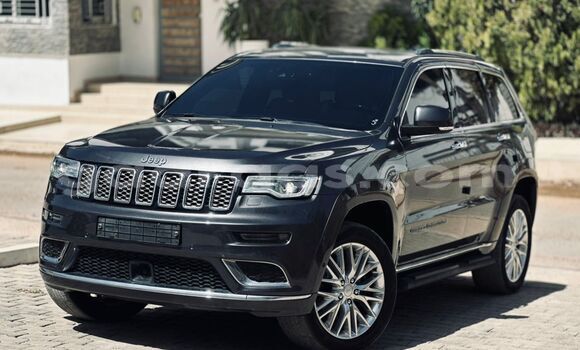 Acheter Occasion Voiture Jeep Grand Cherokee Noir à Dakar, Dakar Acheter Occasion Voiture Jeep Grand Cherokee Noir à Dakar, Dakar