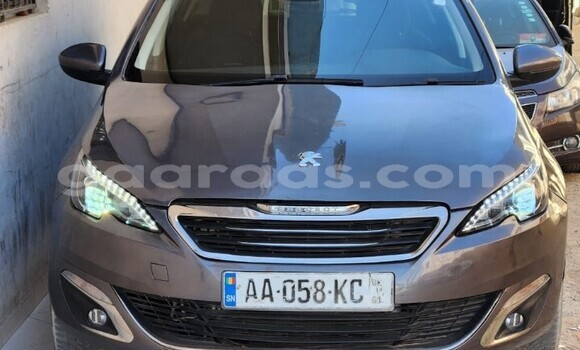 Buy Used Peugeot 308 Silver Car in Dakar in Dakar Buy Used Peugeot 308 Silver Car in Dakar in Dakar