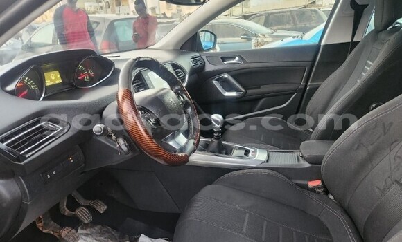 Buy Used Peugeot 308 Silver Car in Dakar in Dakar Buy Used Peugeot 308 Silver Car in Dakar in Dakar