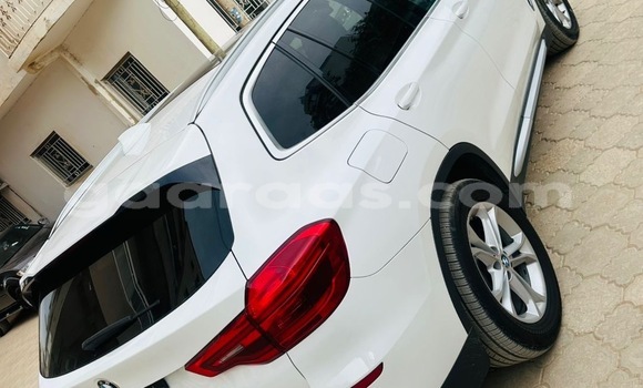 Acheter Occasion Voiture BMW X3 Blanc à Dakar, Dakar Acheter Occasion Voiture BMW X3 Blanc à Dakar, Dakar