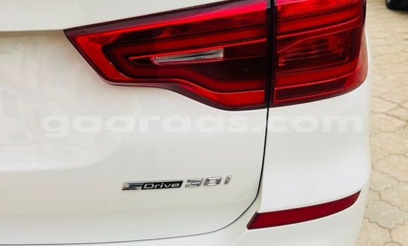 Acheter Occasion Voiture BMW X3 Blanc à Dakar, Dakar Acheter Occasion Voiture BMW X3 Blanc à Dakar, Dakar