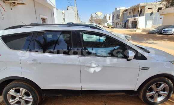 Dieundeu Occasion Ford Escape White Auto in Dakar in Dakar Dieundeu Occasion Ford Escape White Auto in Dakar in Dakar