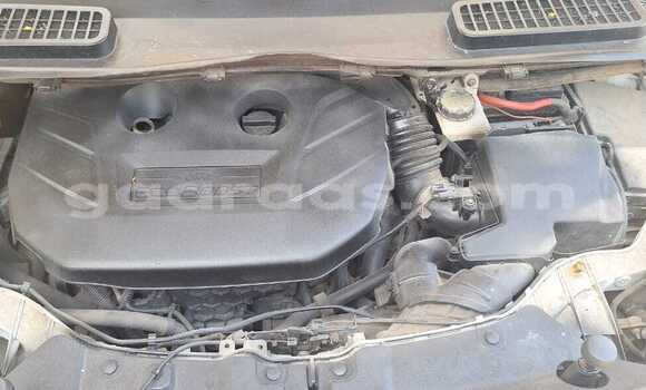 Dieundeu Occasion Ford Escape White Auto in Dakar in Dakar Dieundeu Occasion Ford Escape White Auto in Dakar in Dakar