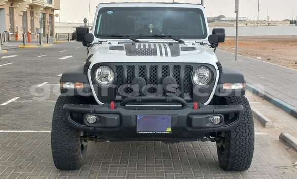 Dieundeu Occasion Jeep Wrangler White Auto in Dakar in Dakar Dieundeu Occasion Jeep Wrangler White Auto in Dakar in Dakar