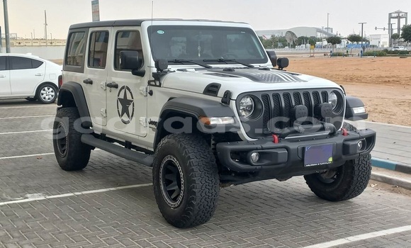 Dieundeu Occasion Jeep Wrangler White Auto in Dakar in Dakar Dieundeu Occasion Jeep Wrangler White Auto in Dakar in Dakar