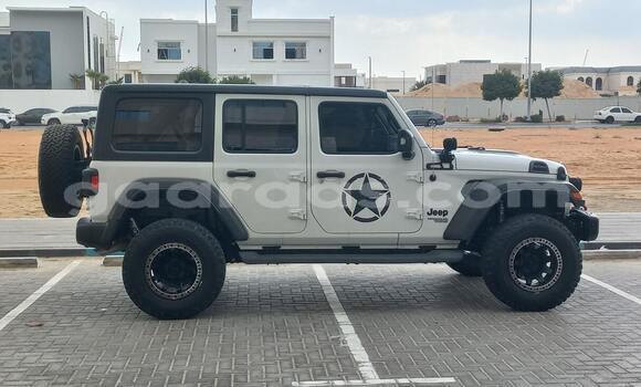 Dieundeu Occasion Jeep Wrangler White Auto in Dakar in Dakar Dieundeu Occasion Jeep Wrangler White Auto in Dakar in Dakar