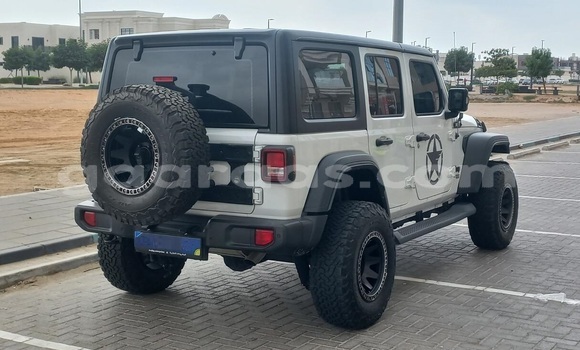 Dieundeu Occasion Jeep Wrangler White Auto in Dakar in Dakar Dieundeu Occasion Jeep Wrangler White Auto in Dakar in Dakar