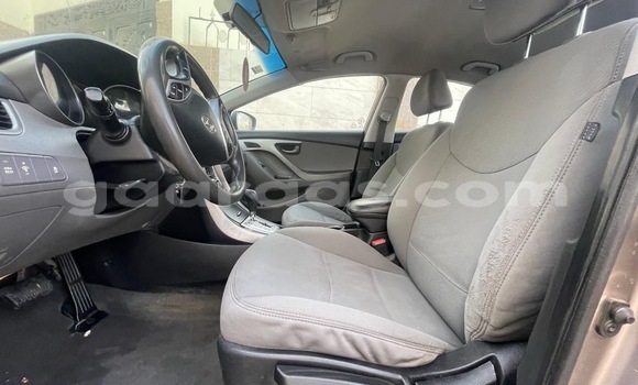 Dieundeu Occasion Hyundai Elantra Beige Auto in Dakar in Dakar Dieundeu Occasion Hyundai Elantra Beige Auto in Dakar in Dakar