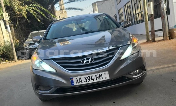 Buy Used Hyundai Sonata Silver Car in Dakar in Dakar