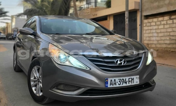 Dieundeu Occasion Hyundai Sonata Silver Auto in Dakar in Dakar Dieundeu Occasion Hyundai Sonata Silver Auto in Dakar in Dakar