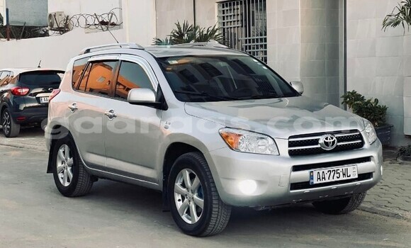 Acheter Occasion Voiture Toyota RAV4 Gris à Dakar, Dakar Acheter Occasion Voiture Toyota RAV4 Gris à Dakar, Dakar