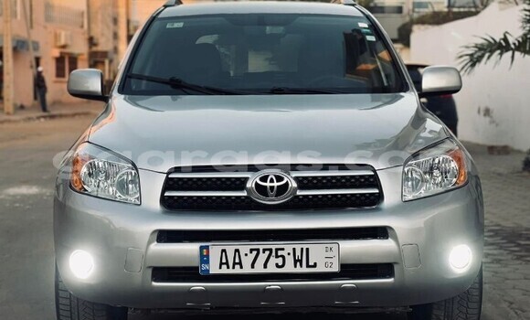 Acheter Occasion Voiture Toyota RAV4 Gris à Dakar, Dakar Acheter Occasion Voiture Toyota RAV4 Gris à Dakar, Dakar