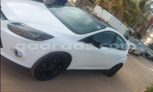 Buy Used Ford Focus White Car in Dakar in Dakar Buy Used Ford Focus White Car in Dakar in Dakar